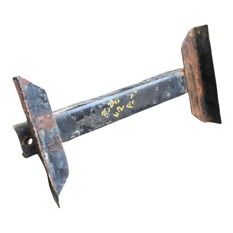 Agarradera Cincho Protección Baterías Freightliner Fl70 Niunguno Negro