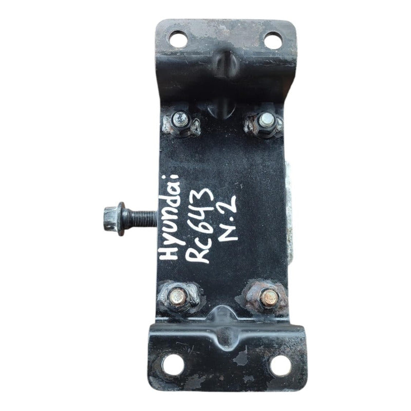 Soporte Base Trasero Motor Hyundai Hd120