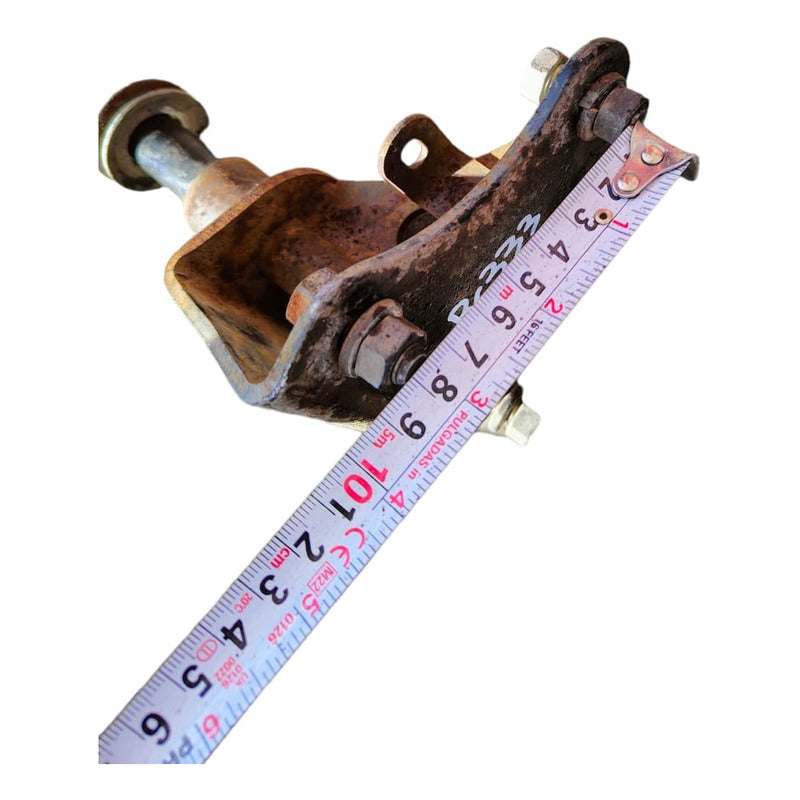 Base Soporte Amortiguador Camión Hino 300 816 716 Trasera