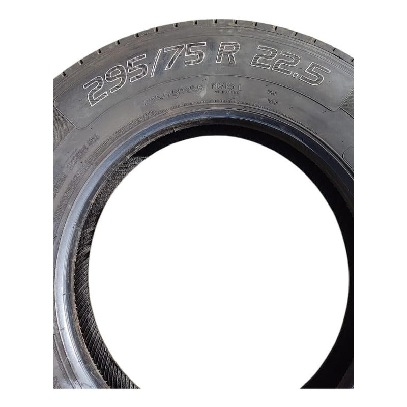 Llanta Uniroyal 295/75r22.5 Sin Rin Original
