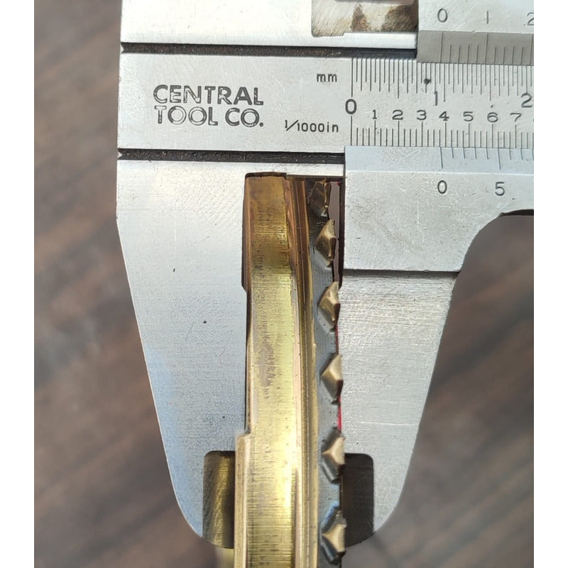 Sincronizador Reversa Transmision Isuzu Elf 400 450 500 6 V