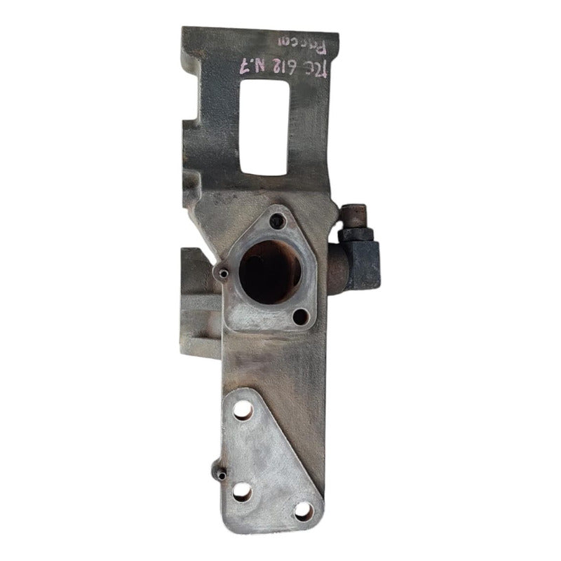 Caja De Termostato Cubierta Motor Cummins Isb 6.7l Paccar