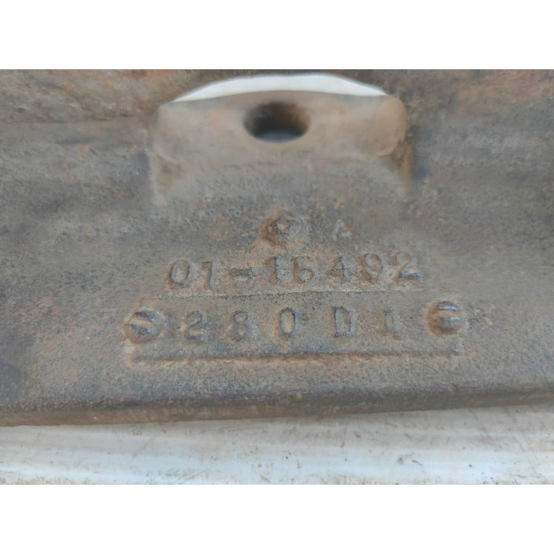 Soporte Base Motor Caterpillar Freightliner Fl70