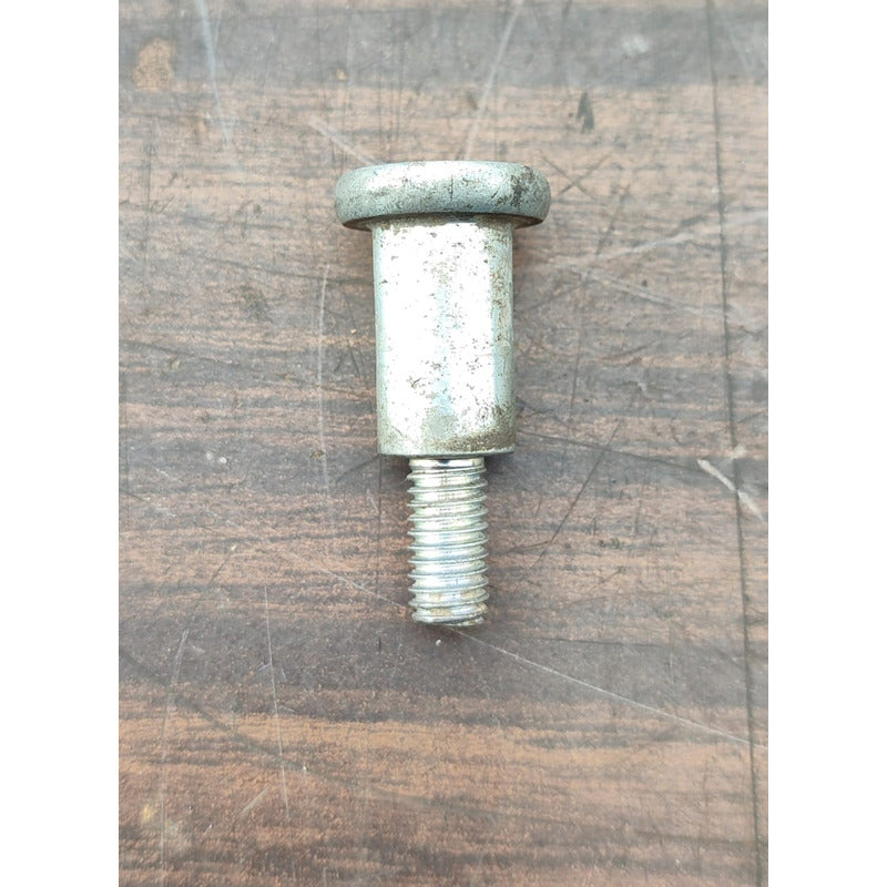 Tornillo Tapa Distribución Motor Isuzu 4jj1 Elf 300