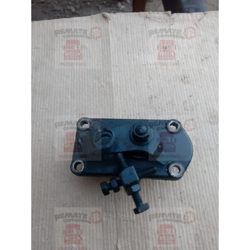 Paro Bomba Diesel Motor Kubota V2203 Minicargador Bobcat