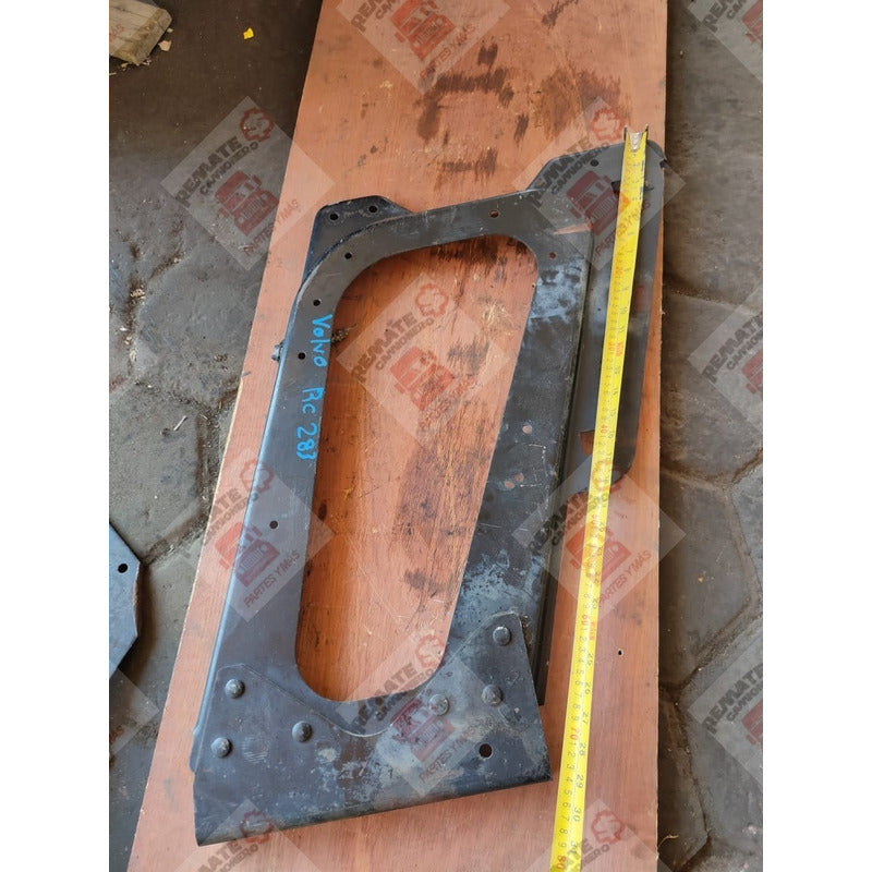 Base Soporte Spoiler Tanque Diésel Volvo Vnl Camión 2a Gener