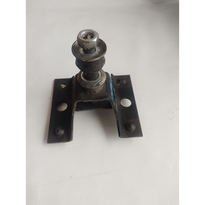 Base Soporte Amortiguador Diferencial Trasero Isuzu Elf 400