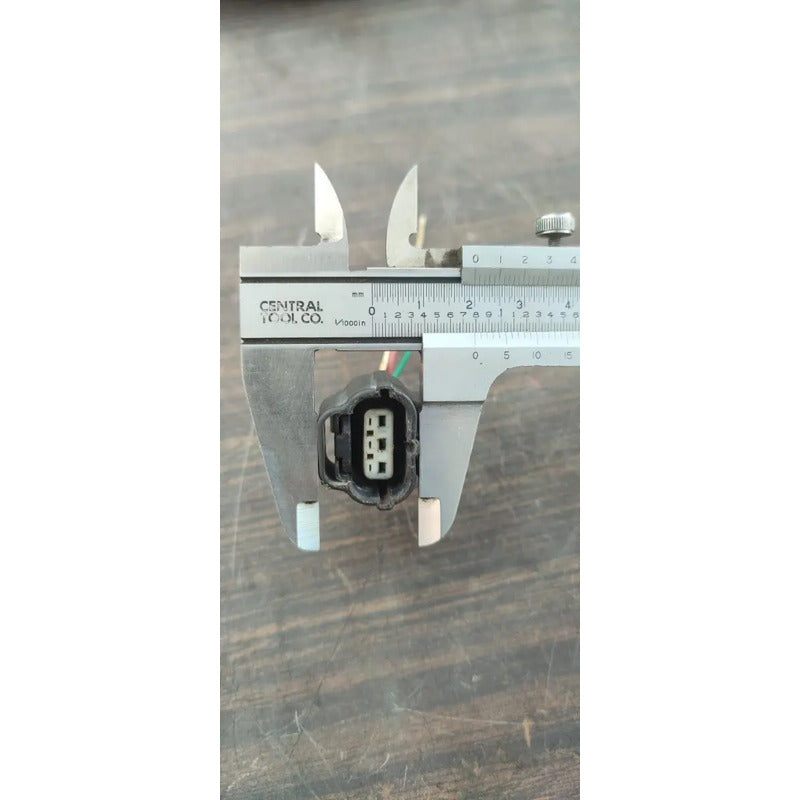 Conector Sensor Riel Común Motor Isuzu 450 500