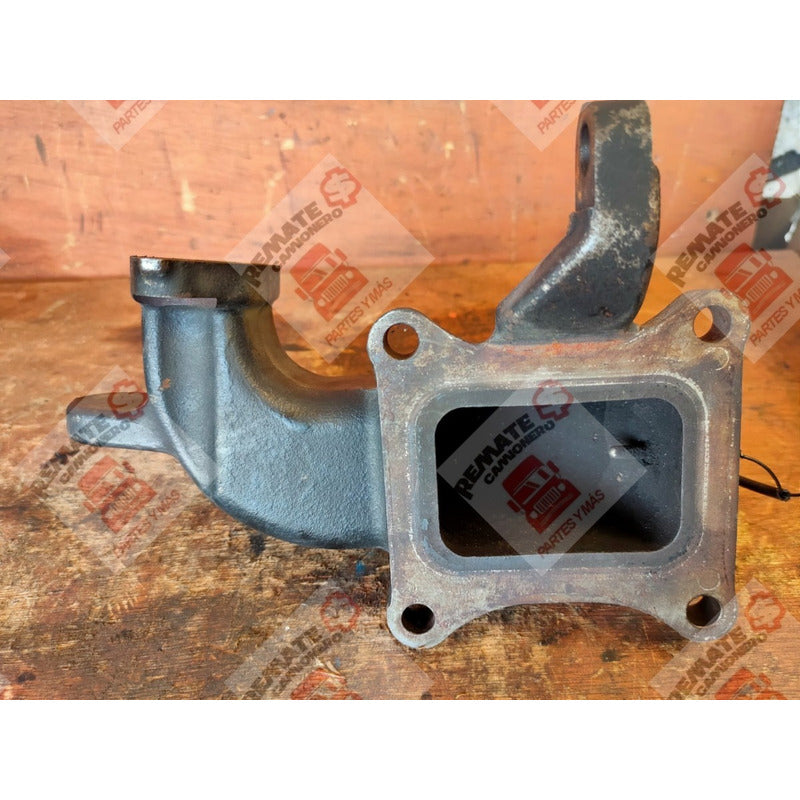 Múltiple Válvula Egr Motor Isuzu 4hk1 Elf