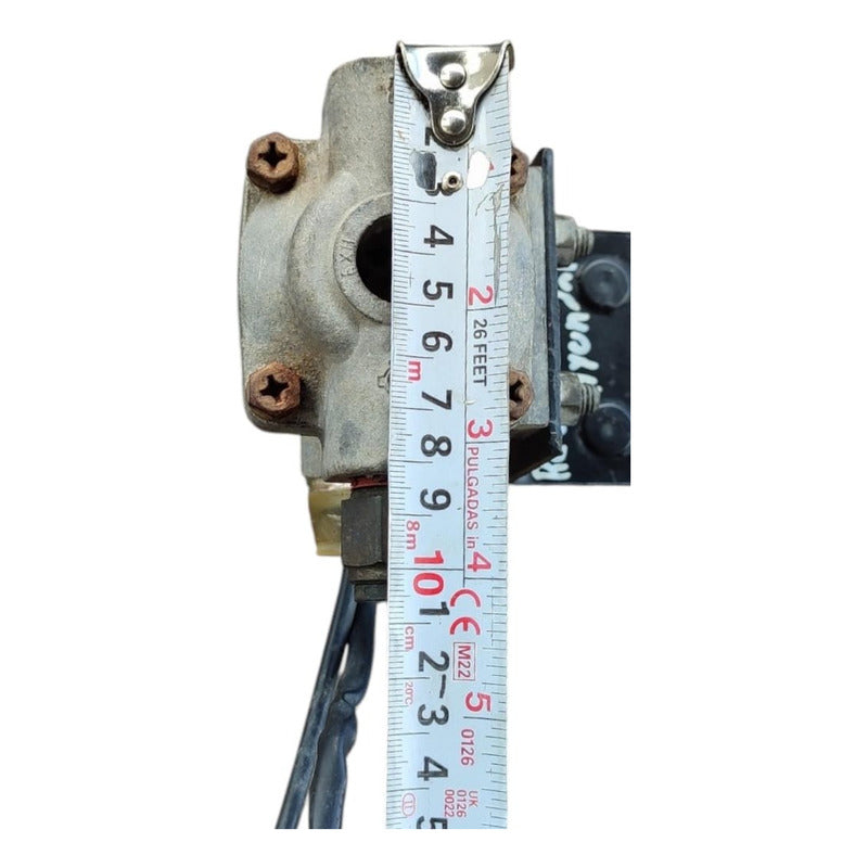 Valvula Repartidora Aire Frenos Conector Hyundai Hd120 Gris