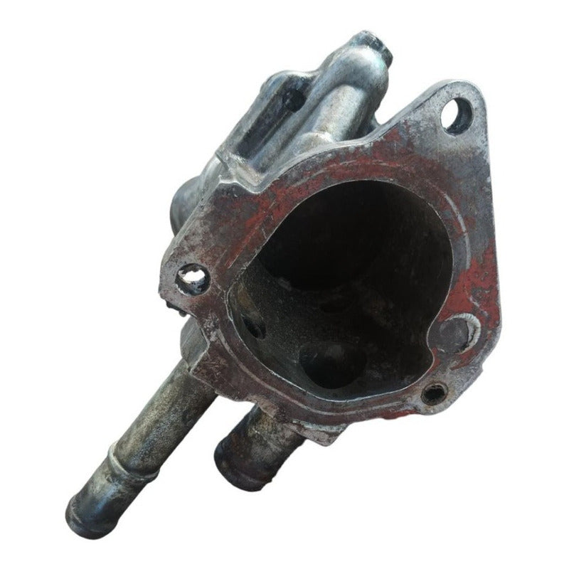 Toma De Agua Hino 300 716 816 Motor N04c-tv