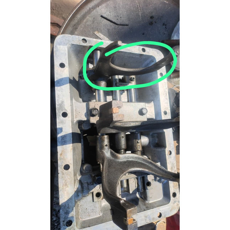 Orquilla 1a Reversa Transmisión Eaton Fuller Fs5205a Gris