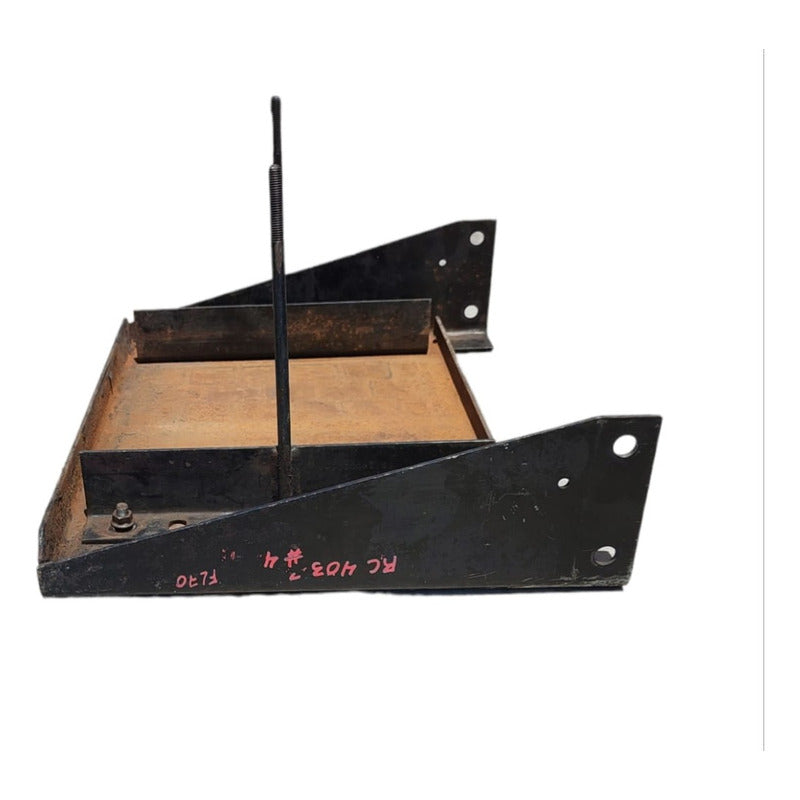 Caja Base Soporte Porta Baterías Freightliner Fl 70