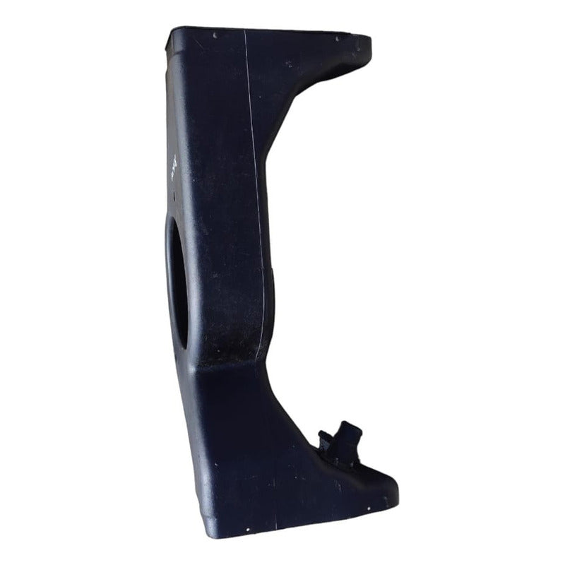 Toma Tubo Purificador Aire Minicargador Bobcat 753