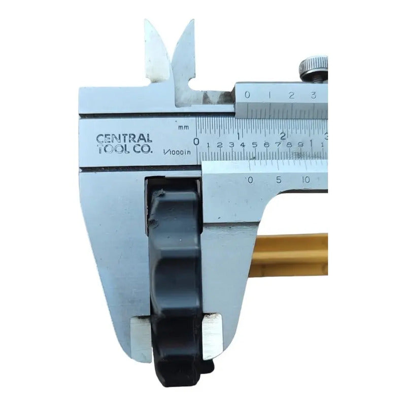 Tapón Medidor Bayoneta Aceite Depósito Dirección Hino 816