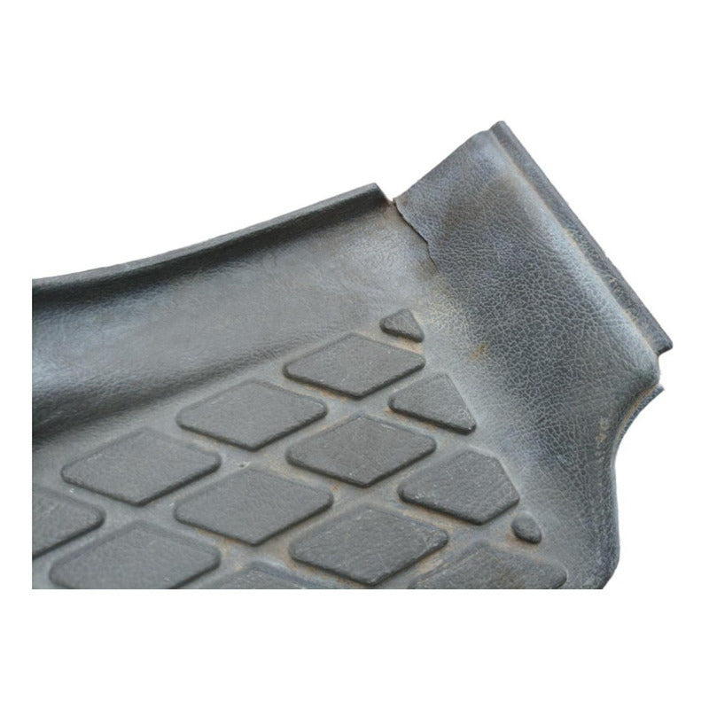 Moldura Pisa Alfombra Posa Pie Cabina Ford Sterling