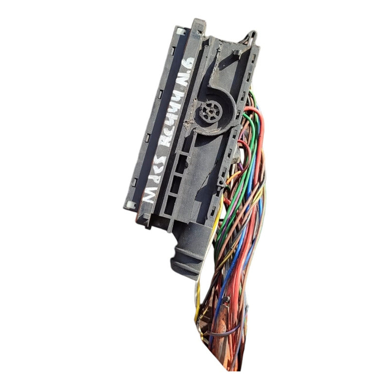 Conector Módulo Motor Mercedes Benz 906 Detalle