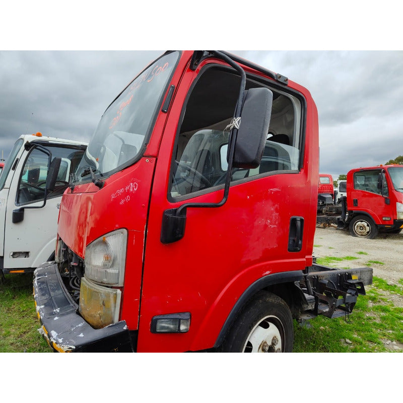 Cabina Isuzu Elf 500 Año 2008