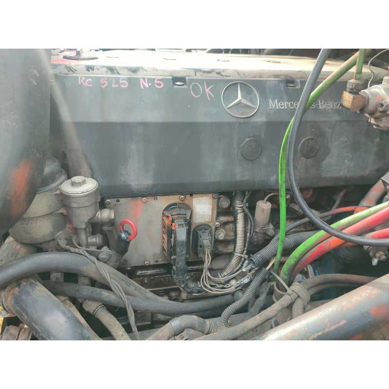 Motor Mercedes Benz Om 906 Arrancando