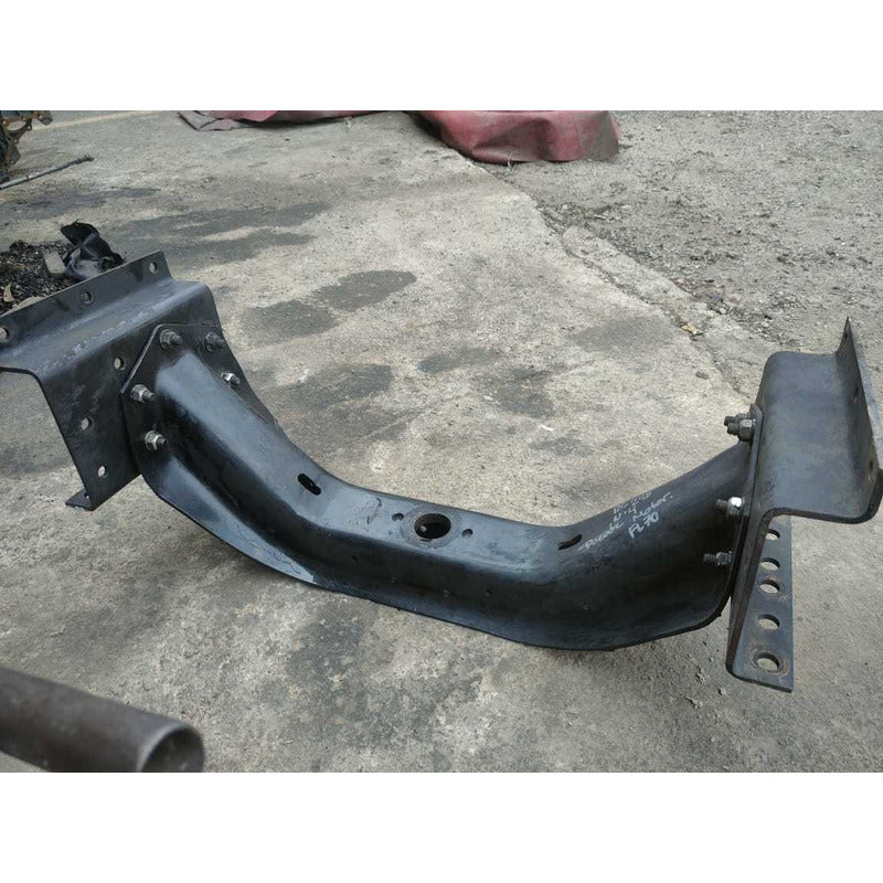 Puente Soporte Base Motor Cummins Isb Freightliner Fl70