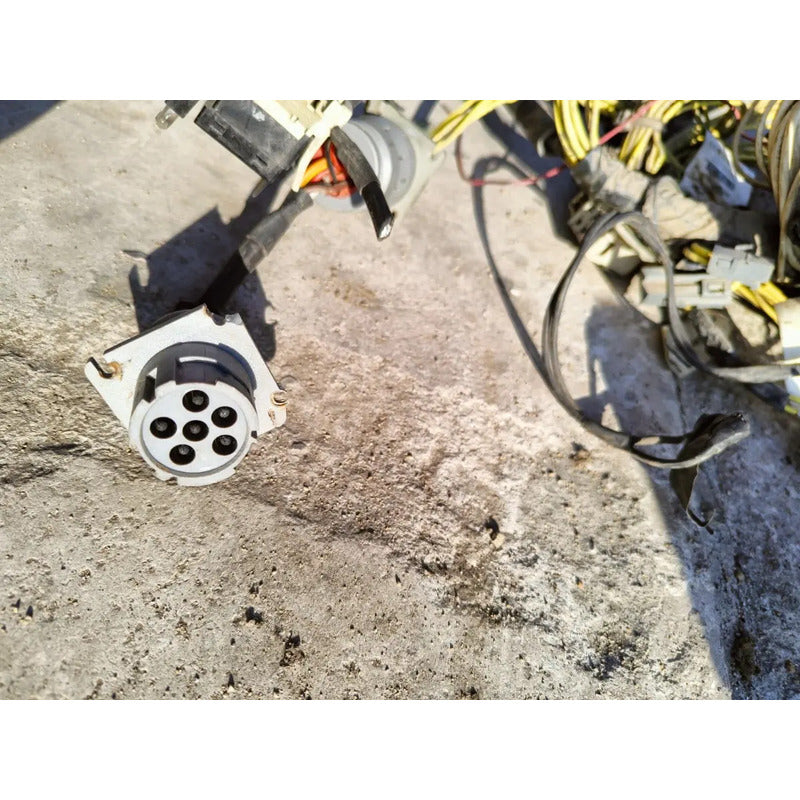 Arnés Conector Fusibles Tablero Cluster Freightliner Fl 70
