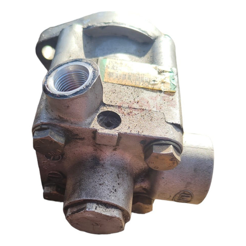 Bomba De Direccion Hidraulica Licuadora Navistar Maxxforce