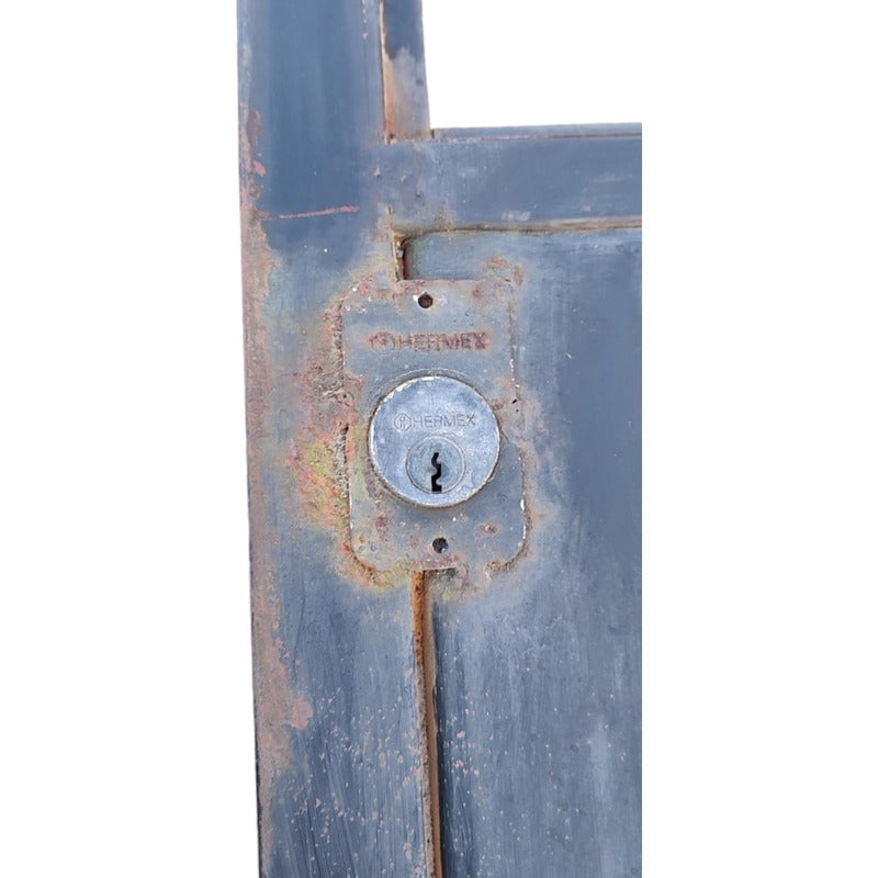Puerta Fierro Sin Vidrios Negro