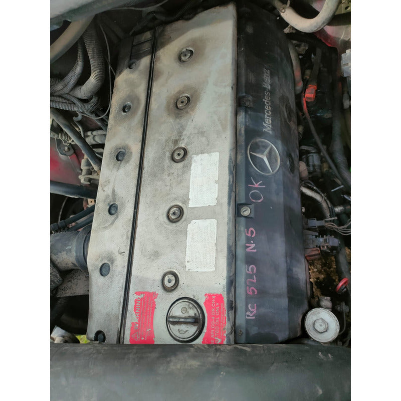 Motor Mercedes Benz Om 906 Arrancando