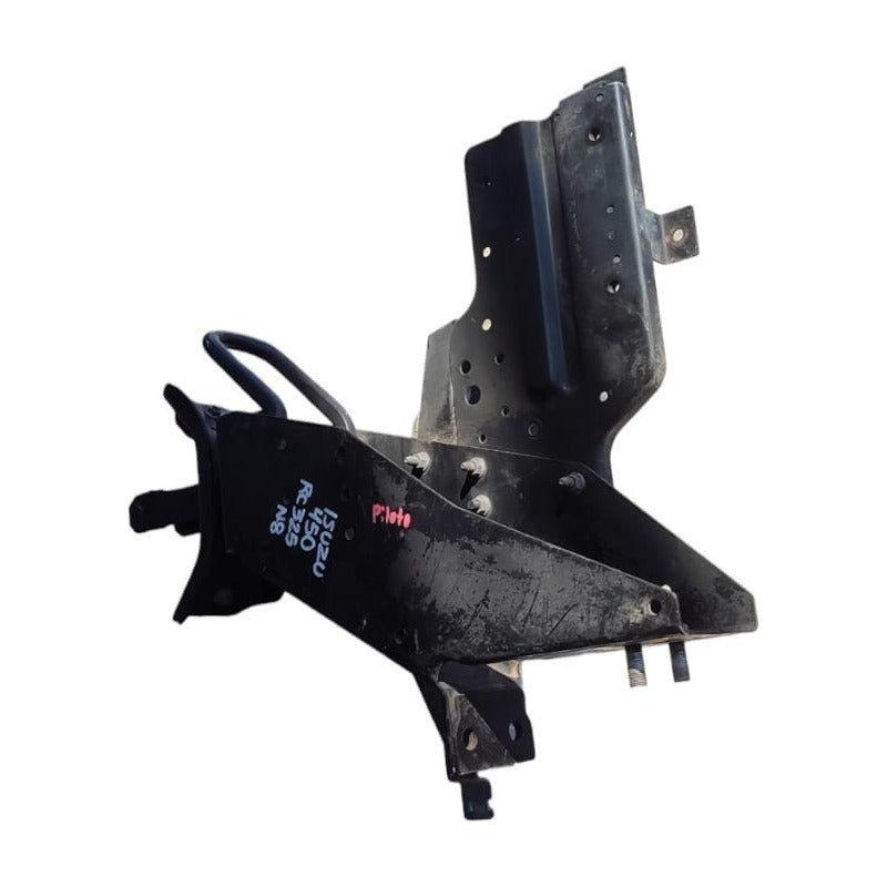 Base Soporte Gancho Deposito Liquido Clutch Isuzu Elf 400450