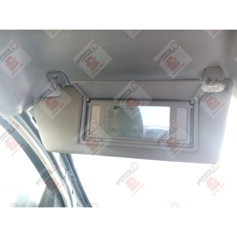 Visera Izquierda Derecha Vectra 2003 V6 3.2