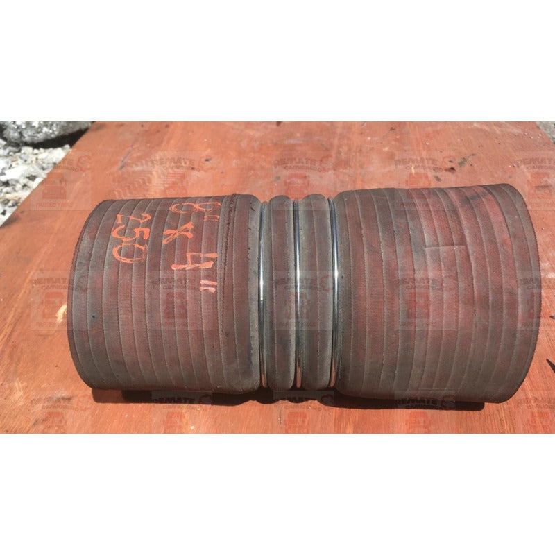 Manguera Intercooler Posenfriador 8x4 Caterpillar Detroit