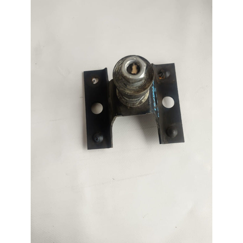 Base Soporte Amortiguador Diferencial Trasero Isuzu Elf 400
