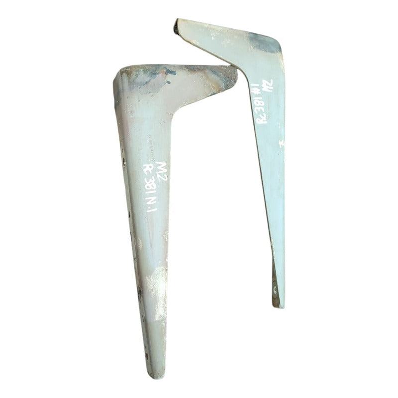 Base Soporte Caja Bandeja Baterias Freightliner M2 Par