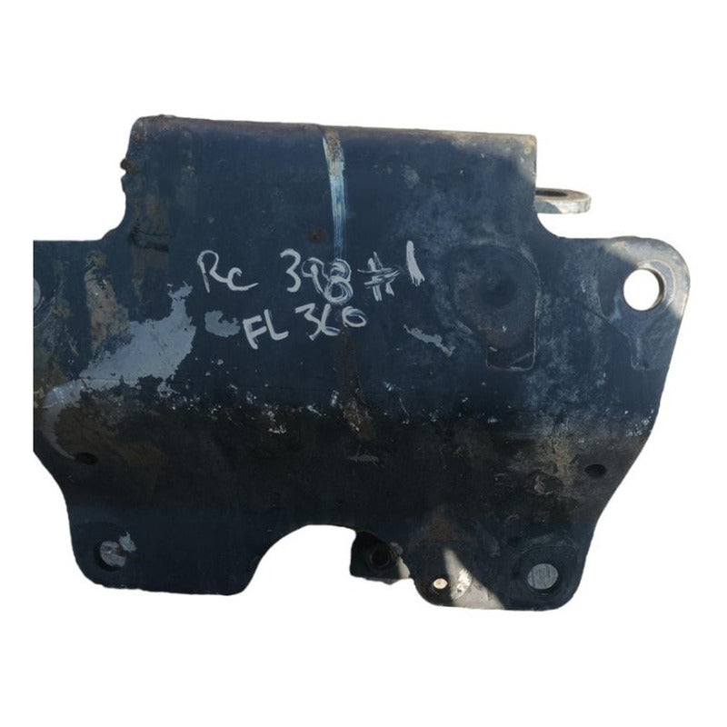 Base Soporte Tacon Hule Motor 4m50 Sterling 360 Freightliner