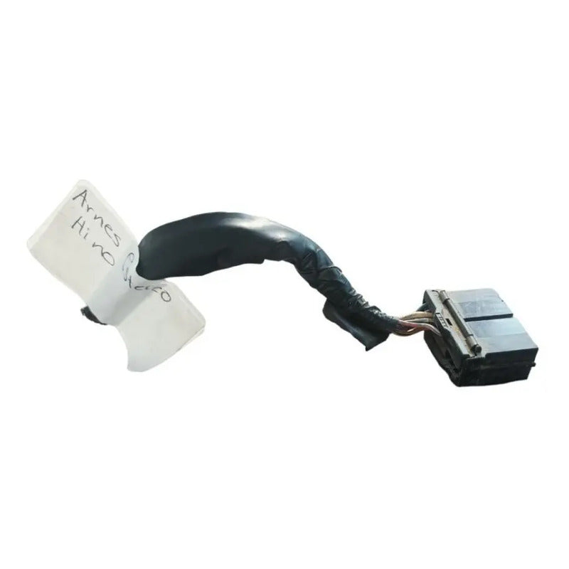 Arnes Conector Stereo Estereo Tablero Hino 300 816 716 616