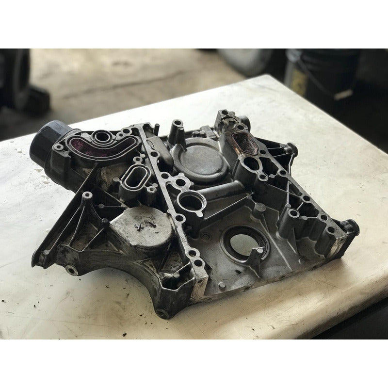 Tapa De Distribución Sprinter 2.7l Om647