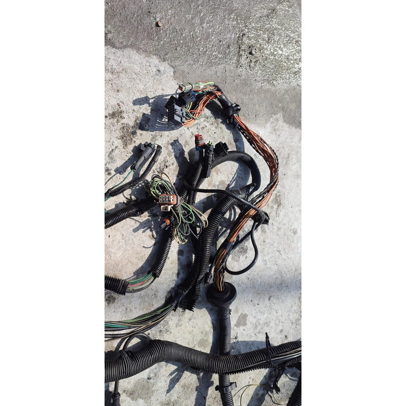 Arnés Conectores Cabina Freightliner M2 Motor Mercedes 904