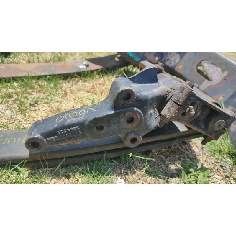 Percha Volvo Eje Delantero Trasera Original Tipo Cruz