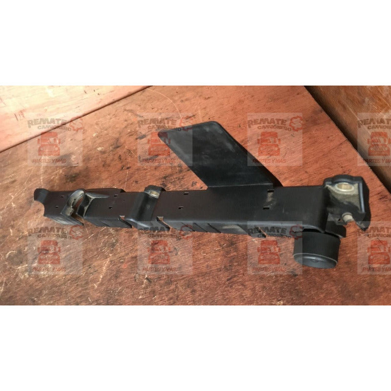 Tolva Canaleta Protector Cableado Arnes Motor Mercedes Benz