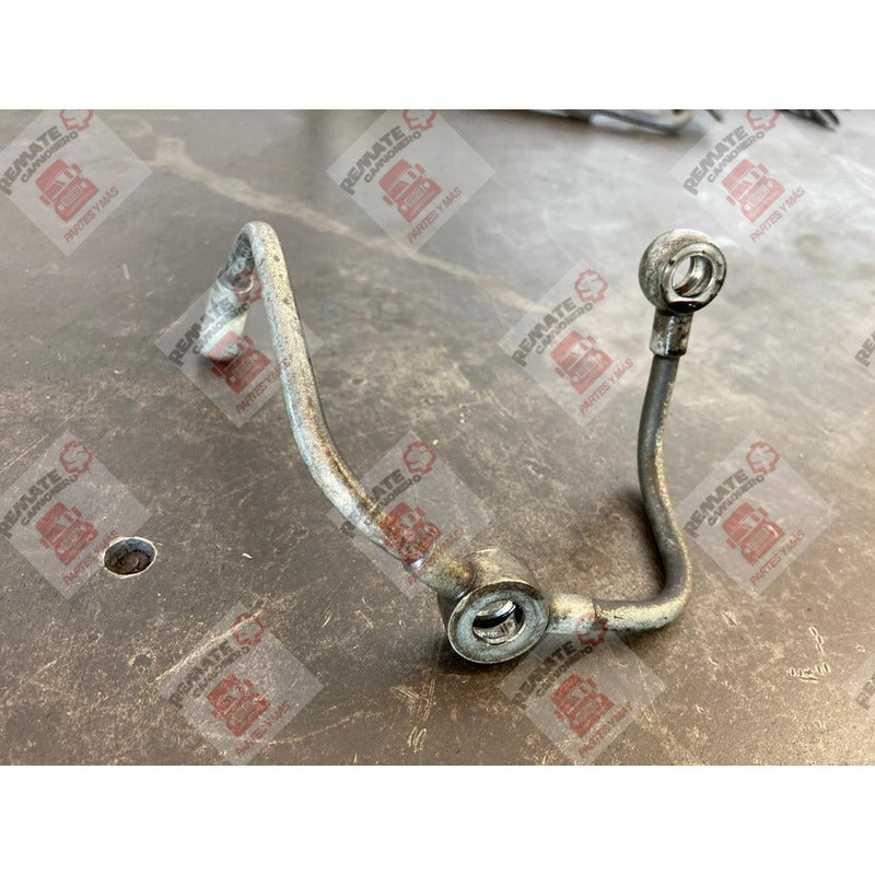 Tubo Vacío Hino 816 716 300 Motor N04c Incluye 2 Piezas