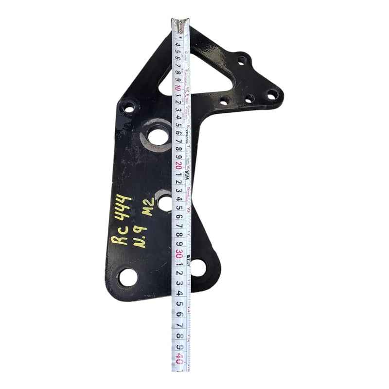 Base Soporte Placa Caja De Direccion Freightliner M2