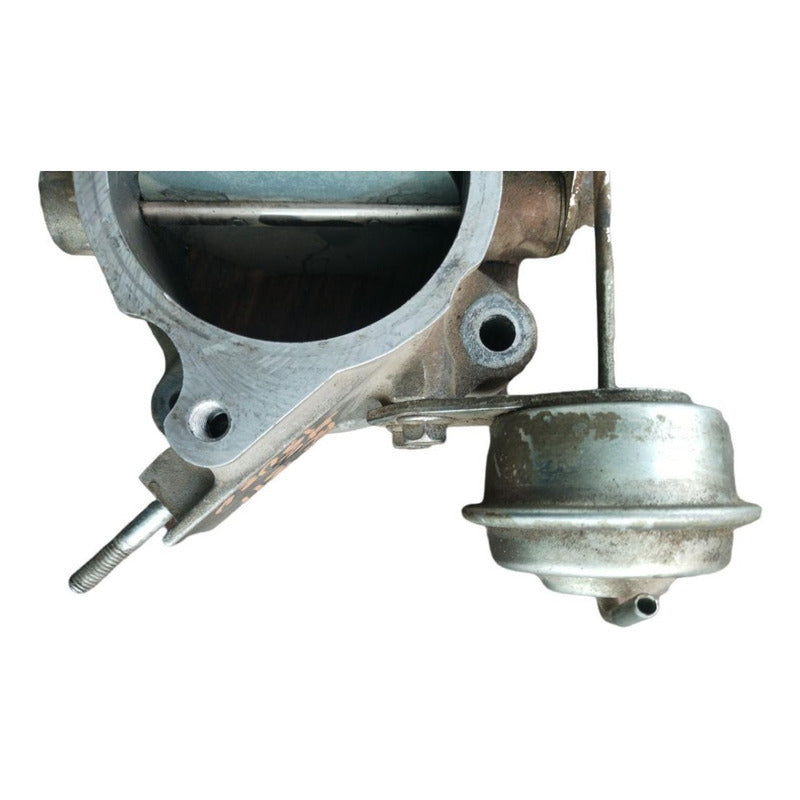 Cuerpo De Aceleración Papalote Motor Isuzu Elf 4hk1 Detalle