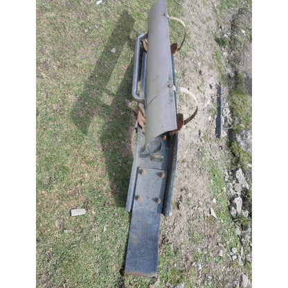 Base Soporte Silenciador Escape Chasis Para Barrenar