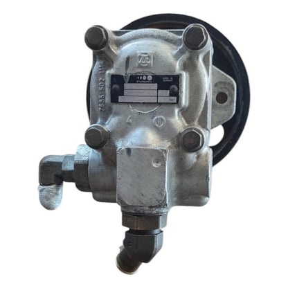 Bomba Dirección Hidráulica Motor 4.5l Cf600 Casco Internatio