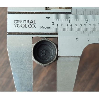 Tornillo Aumento Múltiple Escape Motor Isuzu 4hk1 Elf 450