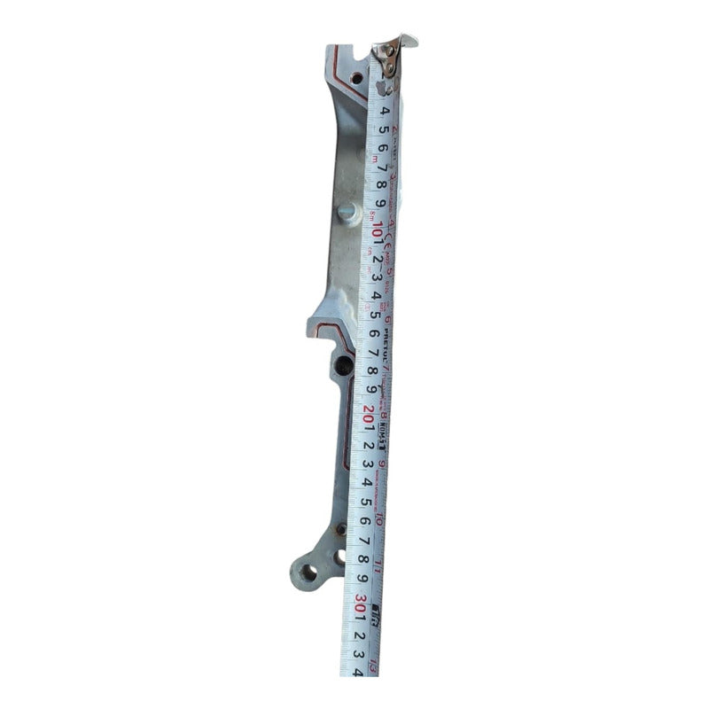 Soporte Tapa Distribucion Isuzu 4jj1 Elf 300 18-23 Plateado