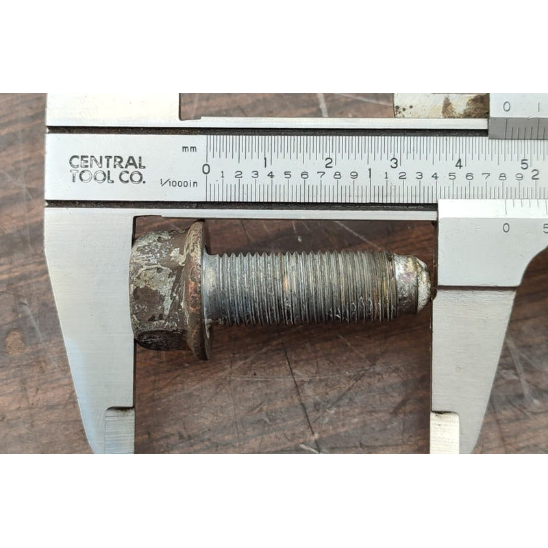 Tornillo Coraza Motor Isuzu Elf 300 200  5 Piezas