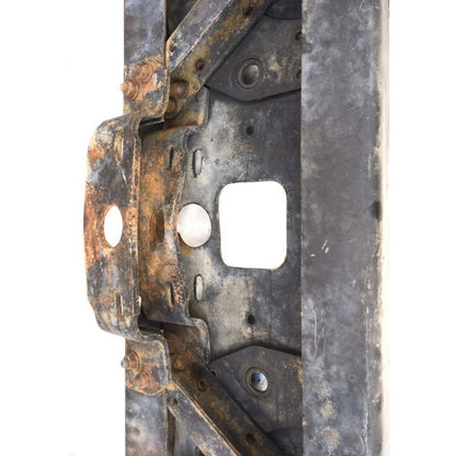 Base Soporte Puente Radiador Freightliner Chato