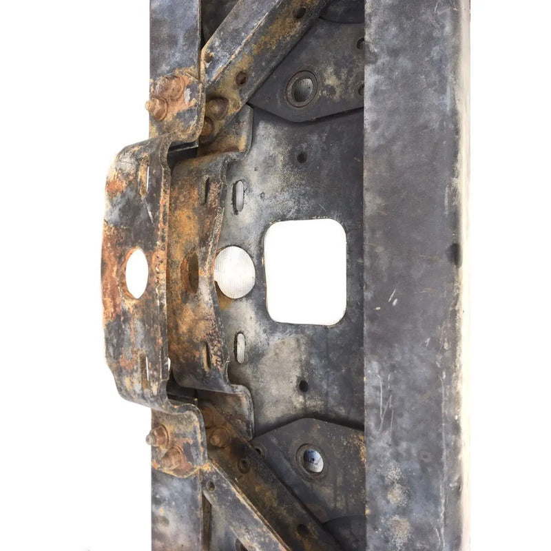 Base Soporte Puente Radiador Freightliner Chato