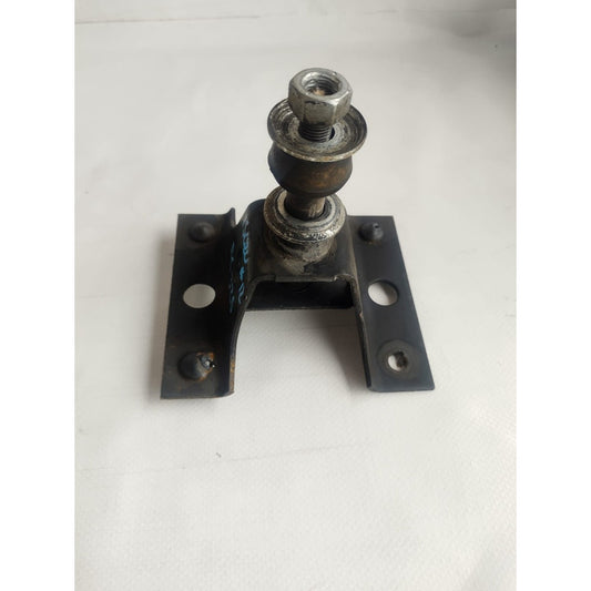 Base Soporte Amortiguador Diferencial Trasero Isuzu Elf 400